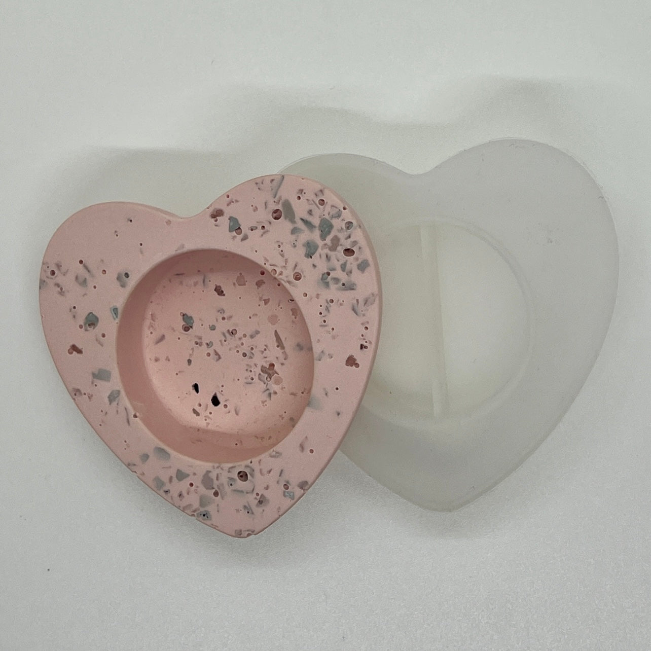 DIY-silikone forme - Hjerte fyrfads stage.